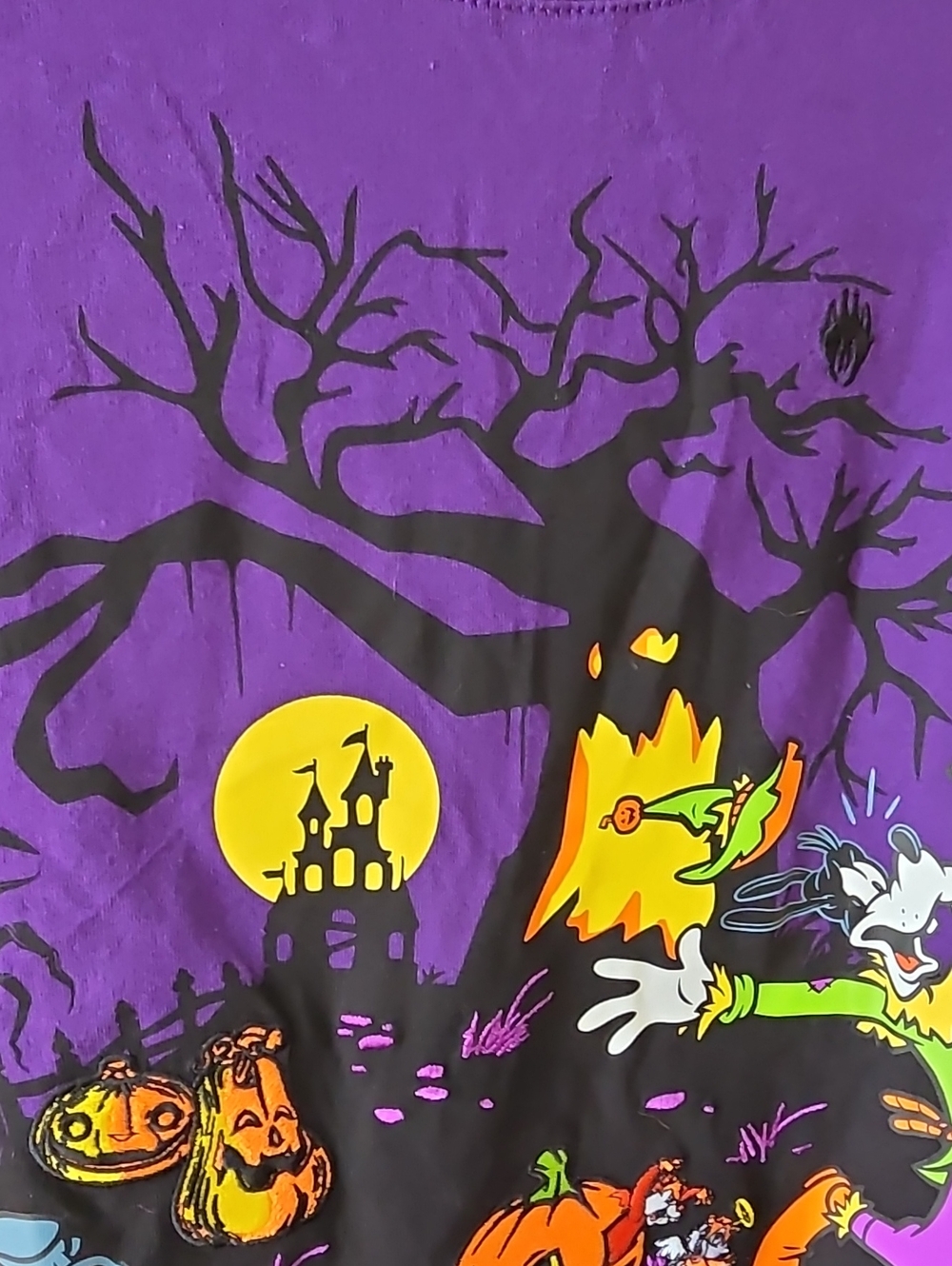 Disney Adult Halloween Cotton T-Shirt Mickey Donald Goofy Pluto Unisex Sz L NWT - Picture 13 of 16